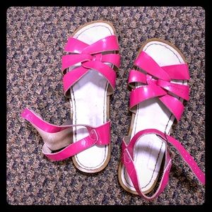 Hot pink Saltwater sandals!